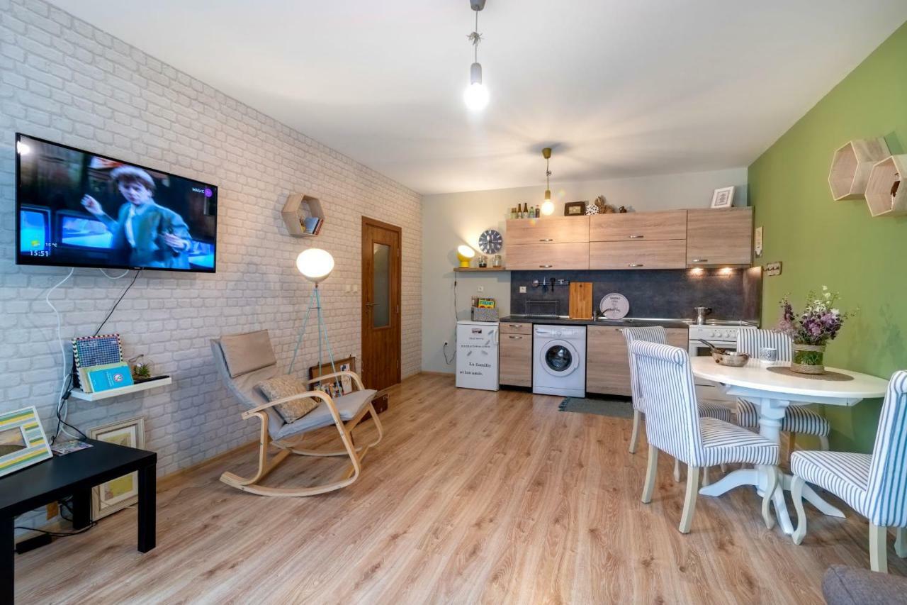 Soulful Apartments Varna Exterior foto